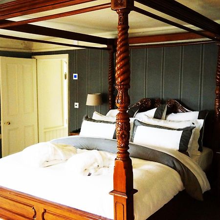 The Marlborough Hotel Room photo