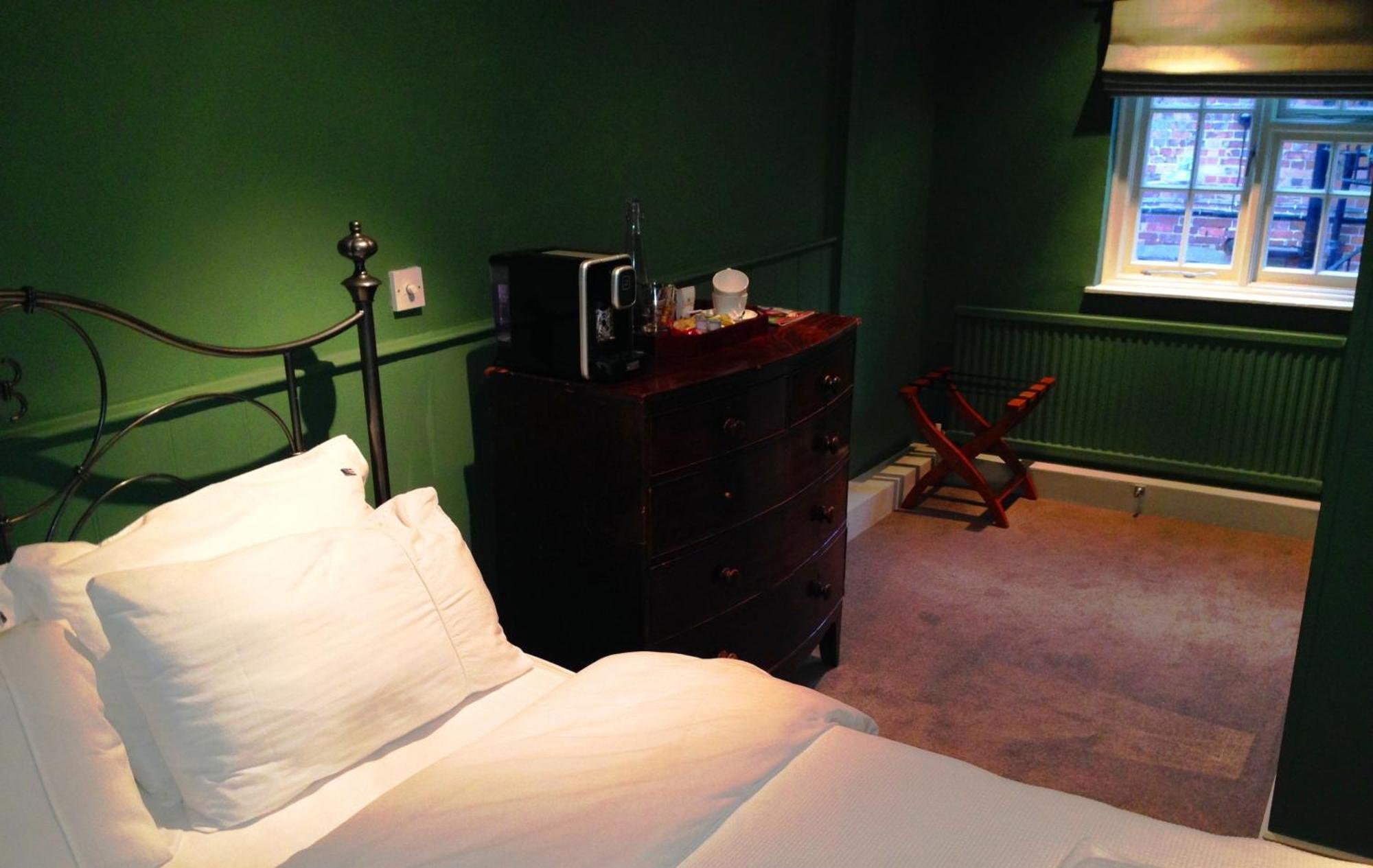 The Marlborough Hotel Room photo
