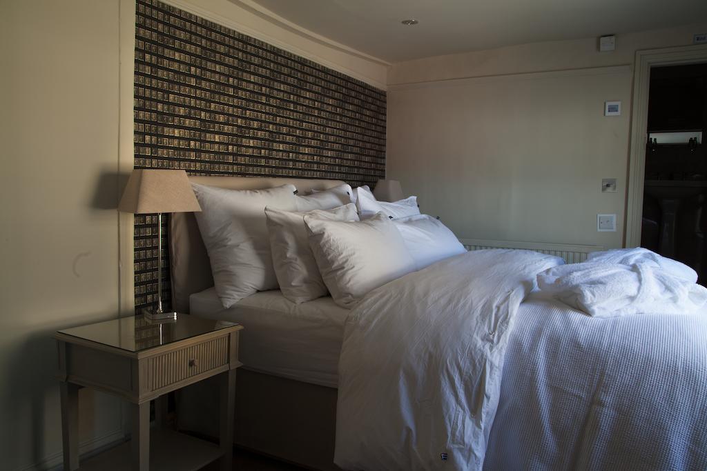 The Marlborough Hotel Room photo